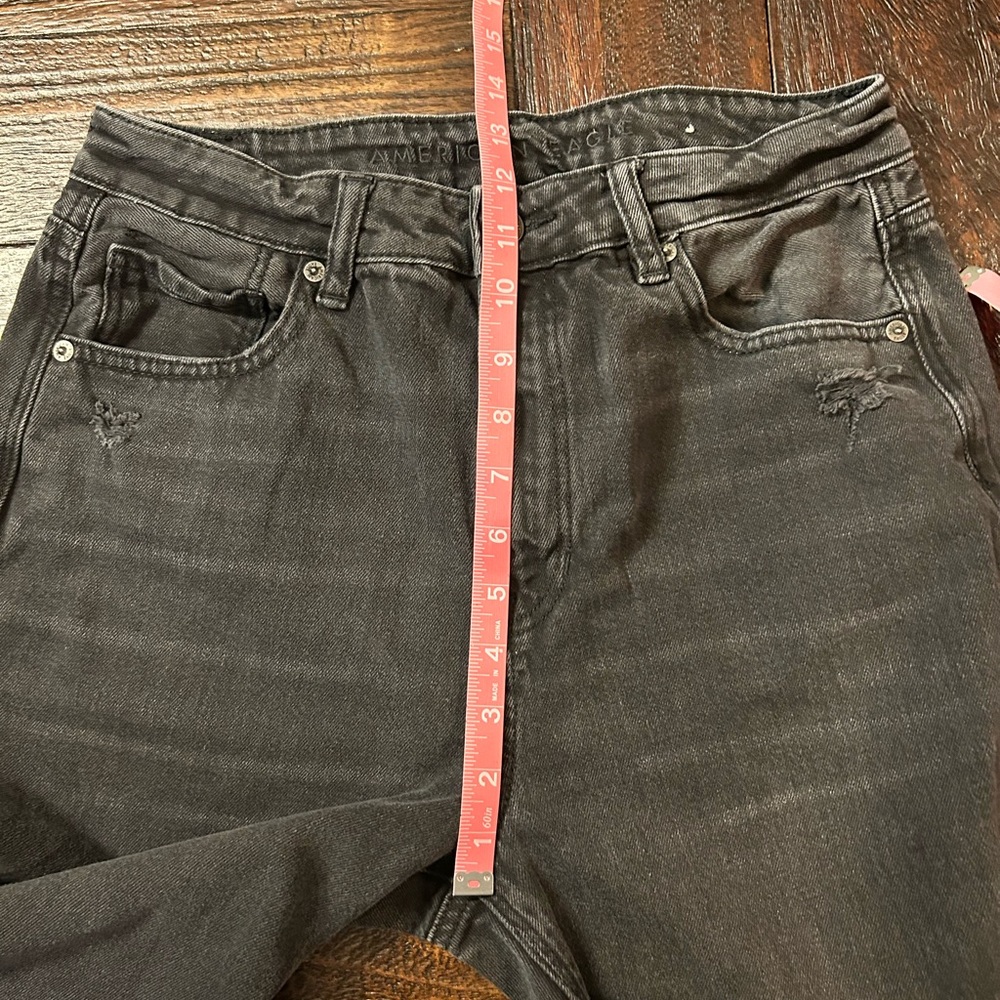 American Eagle Outfitters Comfort Stretch Waistband Black Mom Straight Jeans - Picture 9 of 11